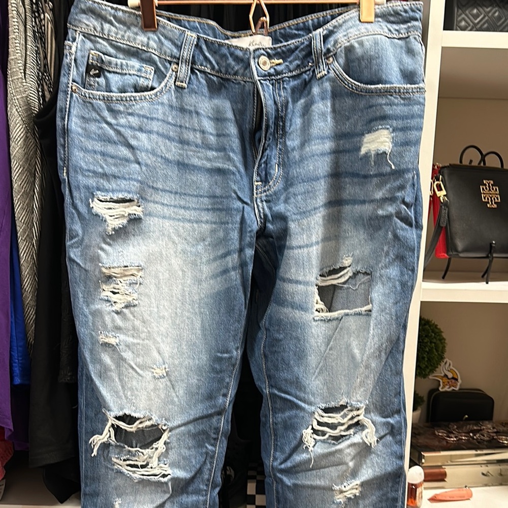 KanCan Distressed Blue Jeans for Women